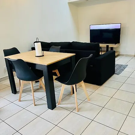 Apartment Individuel Situe A Proche Henri Mondor *
